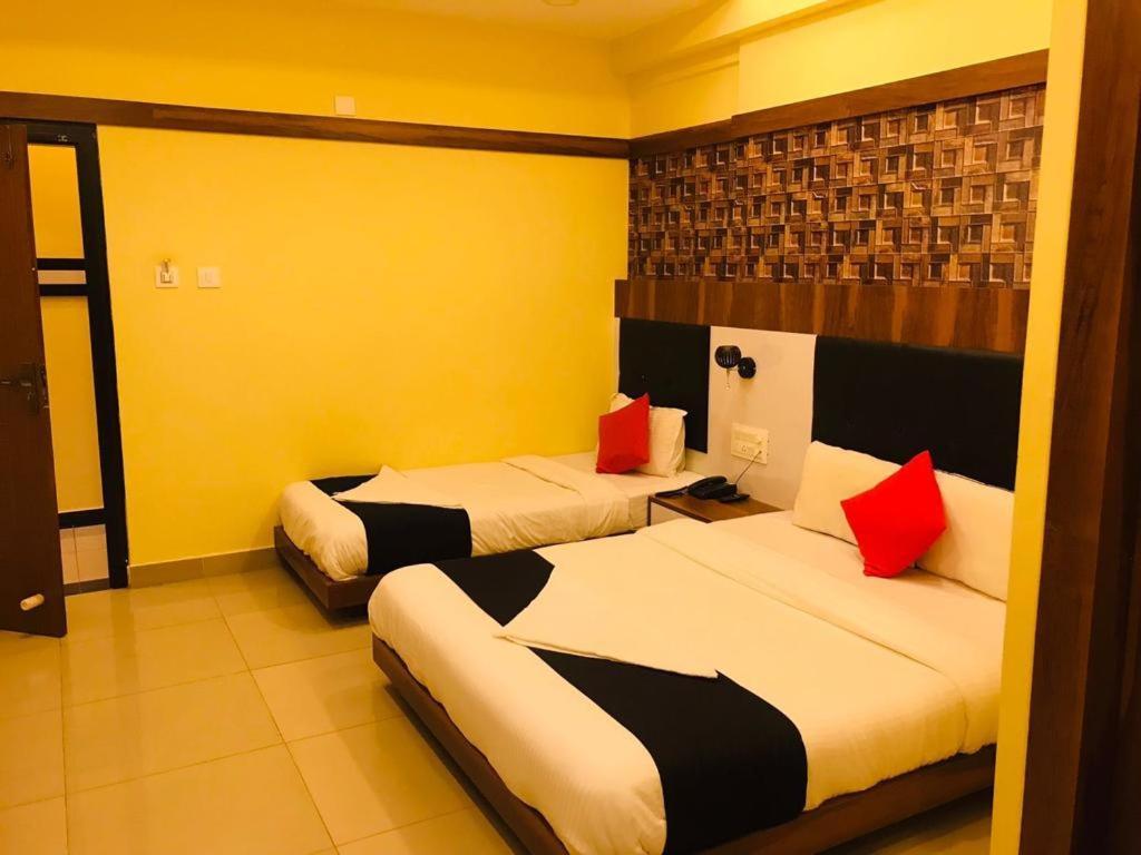 Hotel Keerthana Puttur Puttur  Екстер'єр фото